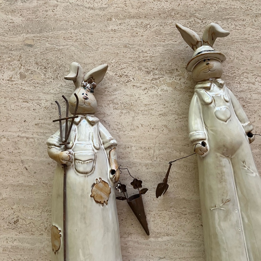 Vintage Rabbits - Picture 2 of 16